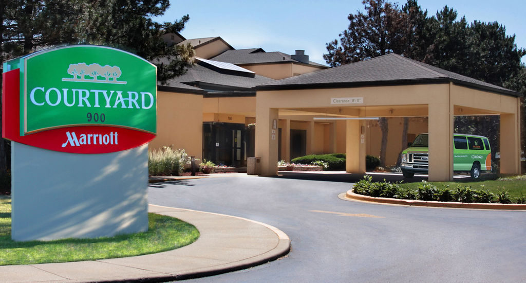 Courtyard by Marriott Chicago Wood Dale/Itasca near O'Hare Airport